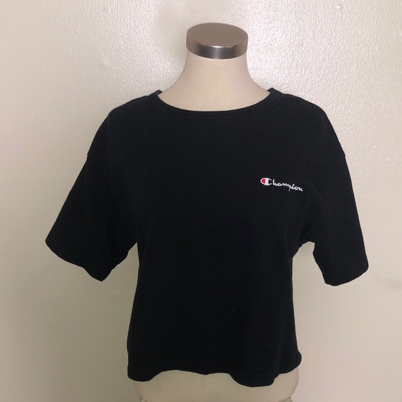 Cropped Champion black tshirt - Picture 1 of 3